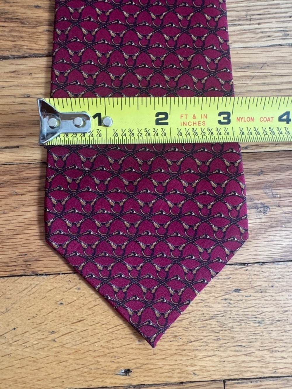 Bally Burgundy Silk Tie with Gold and Black Motif - Picture 6 of 7